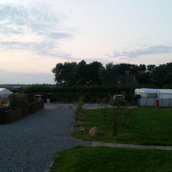 Appartementhaus und Campingplatz "Olendiek"