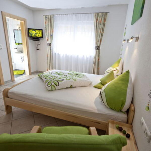 Direkt an der Seilbahn Bauernhof  Valrunzhof****