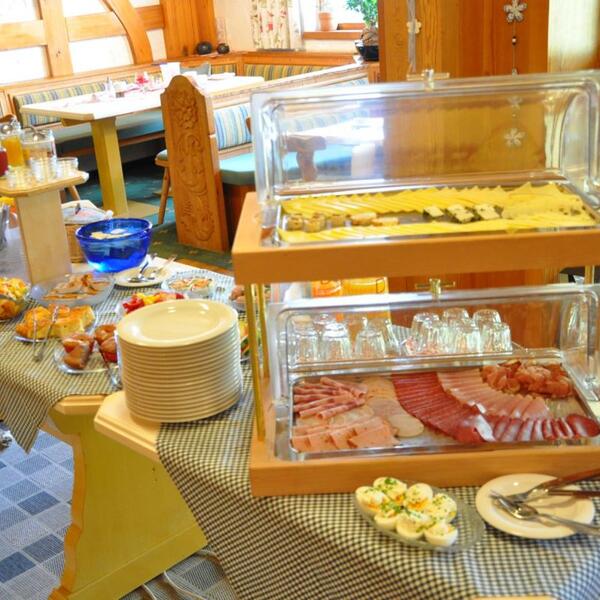 Starten Sie gestärkt in einen erlebnisreichen Urlaubstag (Frühstücksbuffet kann optional hinzugebucht werden)