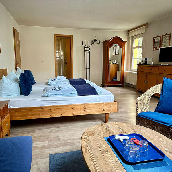 BLOO TOMATO - Pension und Ferienzimmer