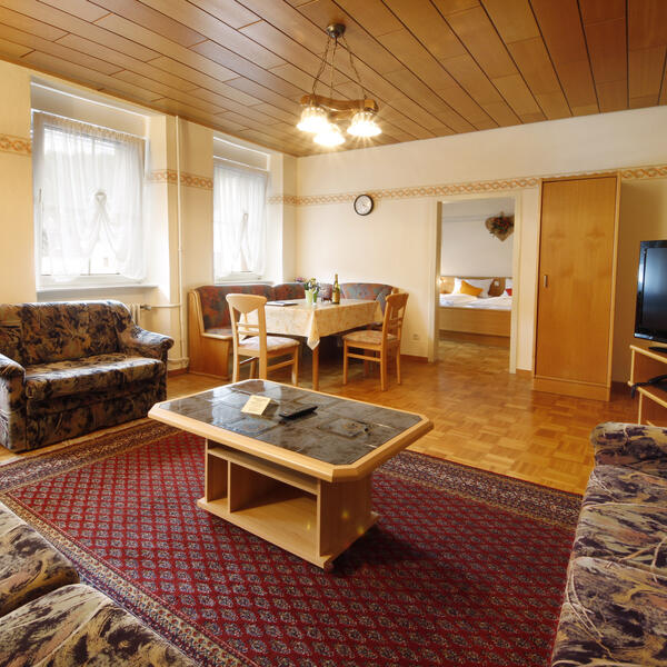 Fröhliches Weinfass