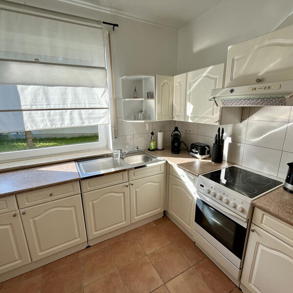 Küche im EG (demnächst neu)