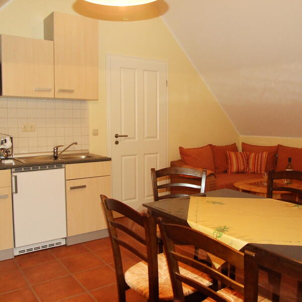 Wohnküche Nebenhaus 1. Etage