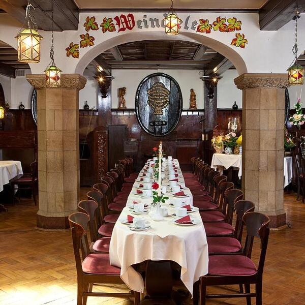 Hotel Altdeutsche Weinstuben Zum Künstlerkeller 