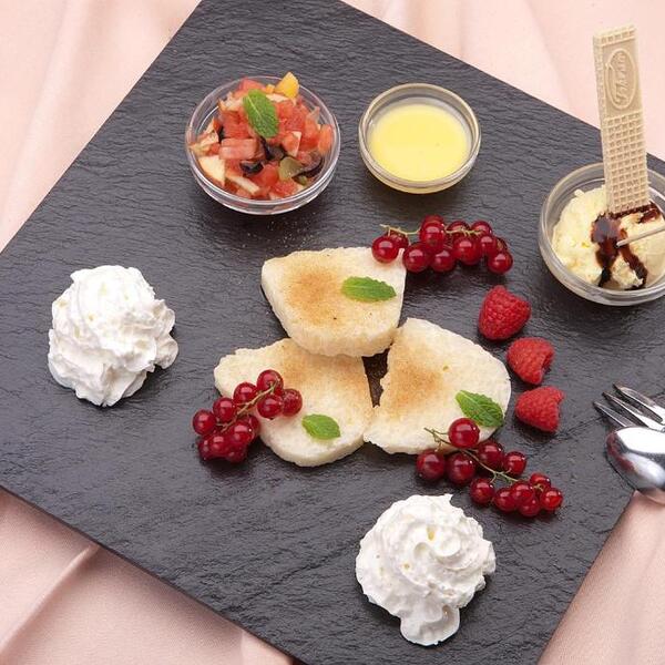 Hotel Altdeutsche Weinstuben Zum Künstlerkeller 