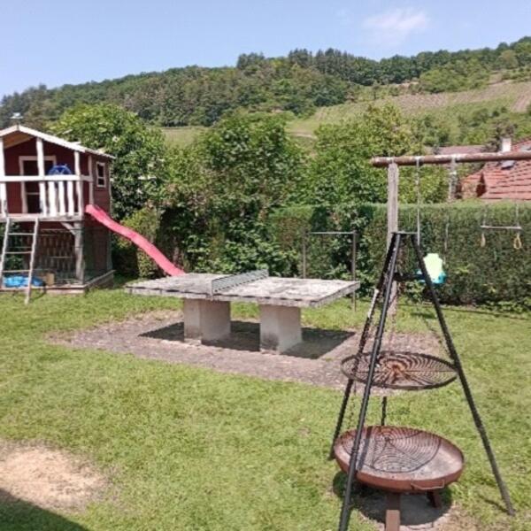 Haus Kirschblüte - Ferienwohnung Kiefer