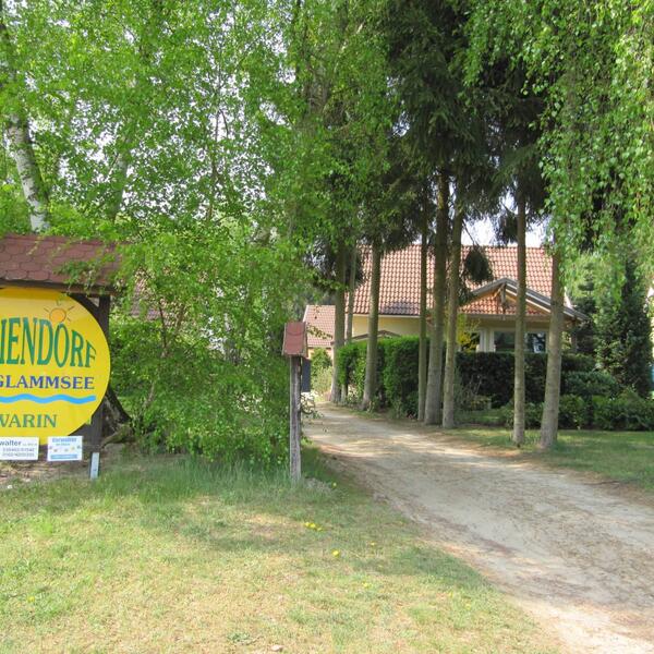 Ferienhäuser am Glammsee