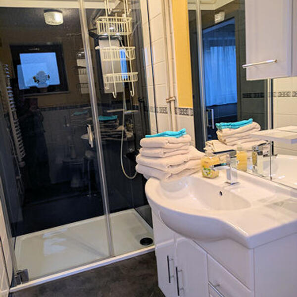 Ferienwohnung Neuhaus am Rennweg
