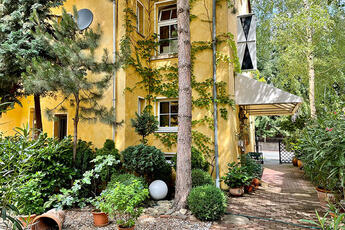 BLOO TOMATO - Pension und Ferienzimmer